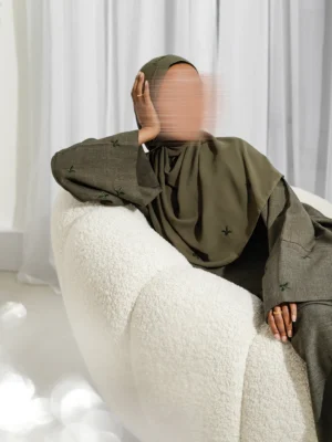 Motifé Closed Abaya - Olive Green