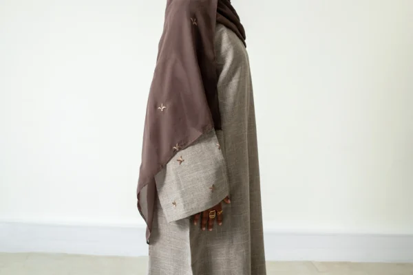 Motifé Closed Abaya - Grey