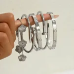 Classic Signature Stack