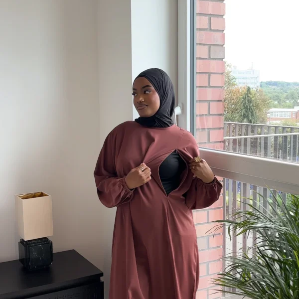 Side-Zip Nursing Abaya – Elegant Essentials Collection