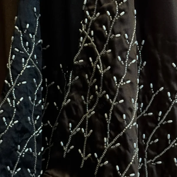 Beaded sleeve abaya