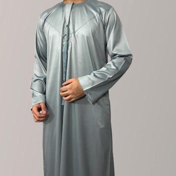 Grey- Emaar Basic's Shiny Emirati Thobes