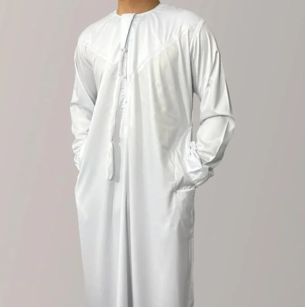 Grey- Emaar Basic's Shiny Emirati Thobes