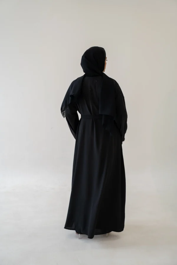 Luxury Nida Abaya Set – Elegant Beaded Sleeve 4‑Piece Ensemble