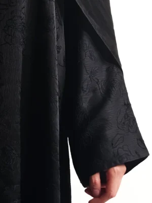 Alayna Abaya