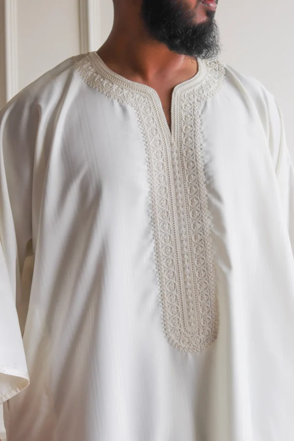 Premium Striped Moroccan Thobe