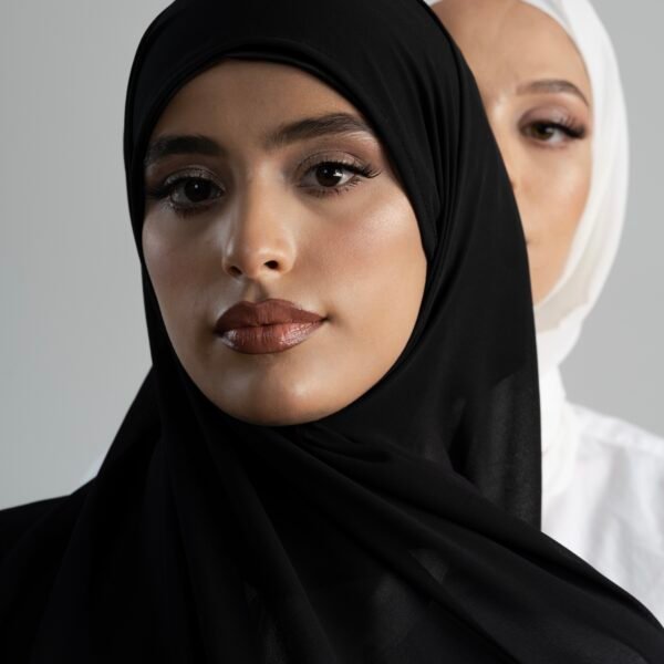EL.M Noir Hijab