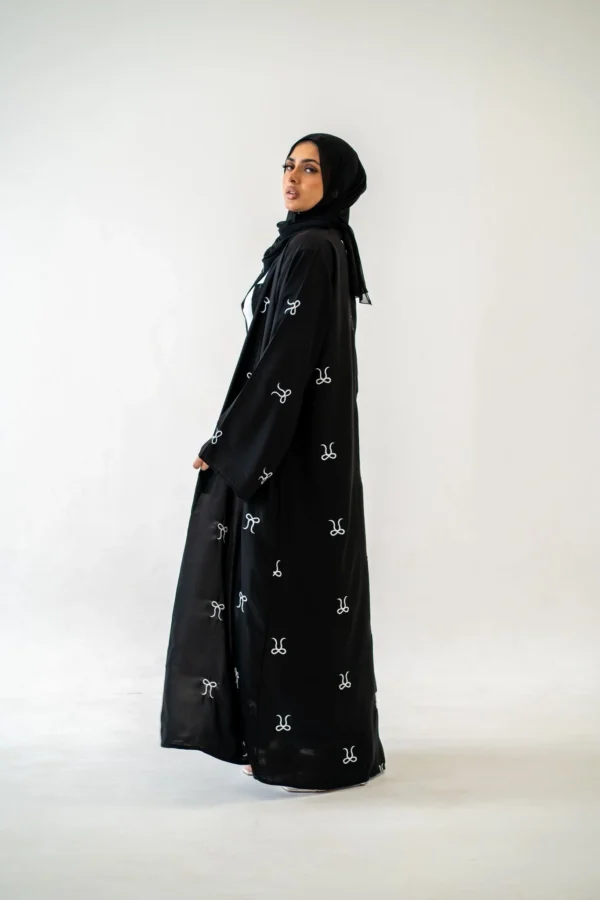 Button Abaya with Bow Detail – 2‑Piece Modest Set