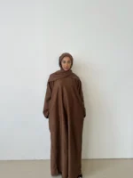 Suede Winter Abaya – 3‑Piece Warm Modest Set for Women