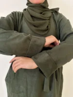 Suede Winter Abaya – 3‑Piece Warm Modest Set for Women