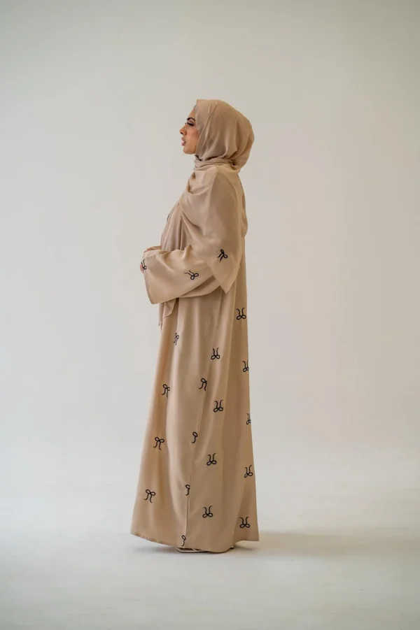 Button Abaya with Bow Detail – 2‑Piece Modest Set