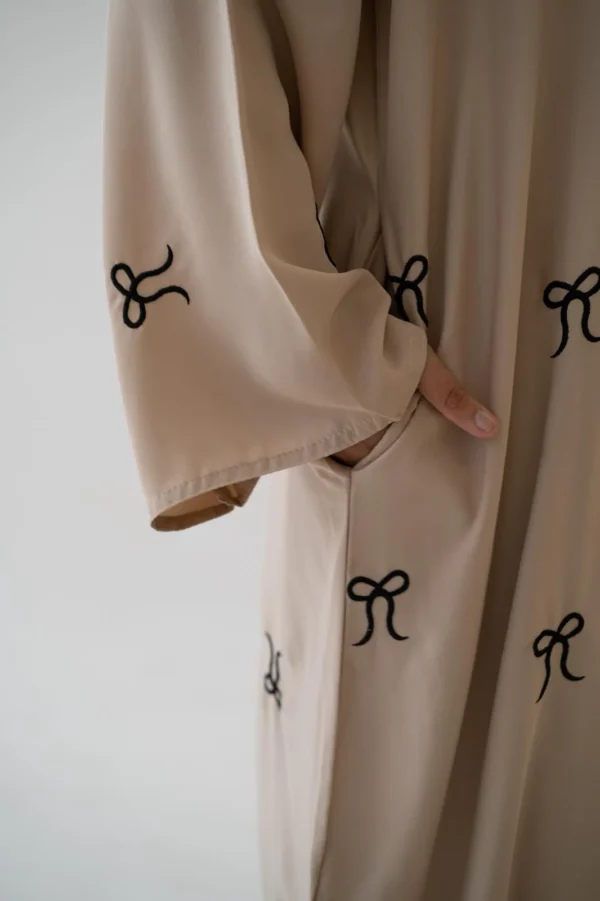 Button Abaya with Bow Detail – 2‑Piece Modest Set