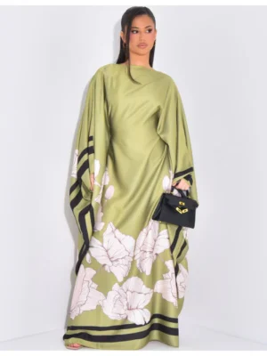 robe-ample-a-motifs-florale_25-7