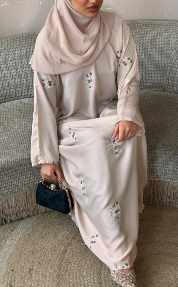 Floral Nude Abaya