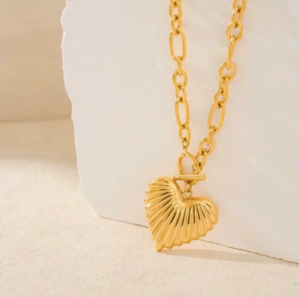 Amara Heart Necklace