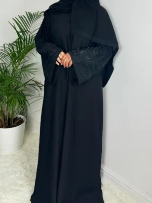 Amina Abaya