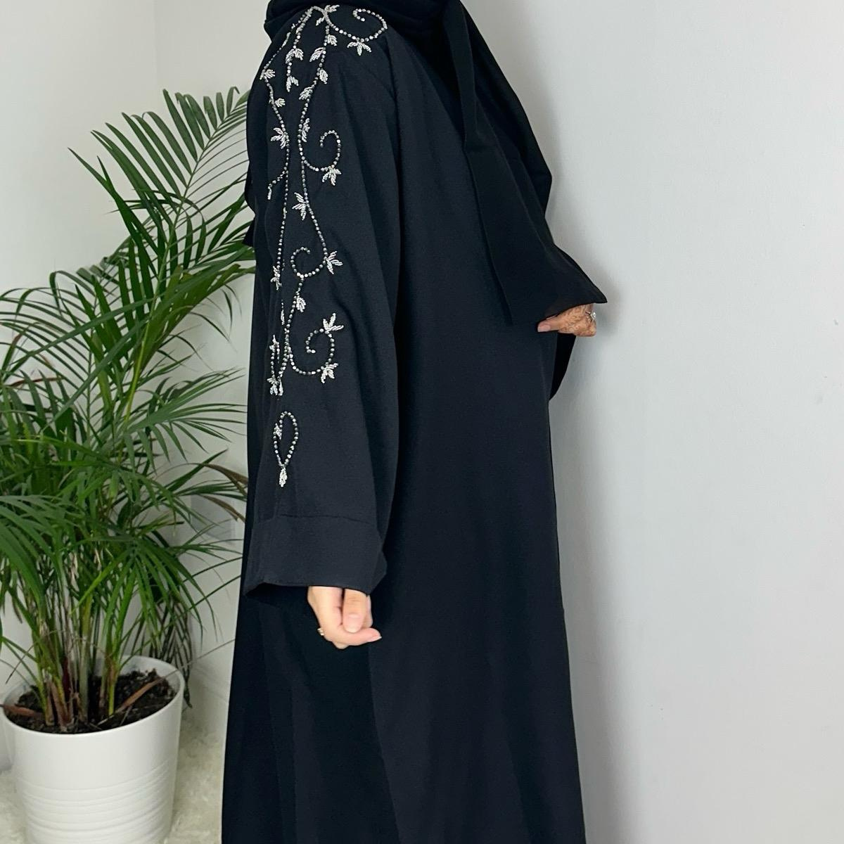 Haniya Abaya