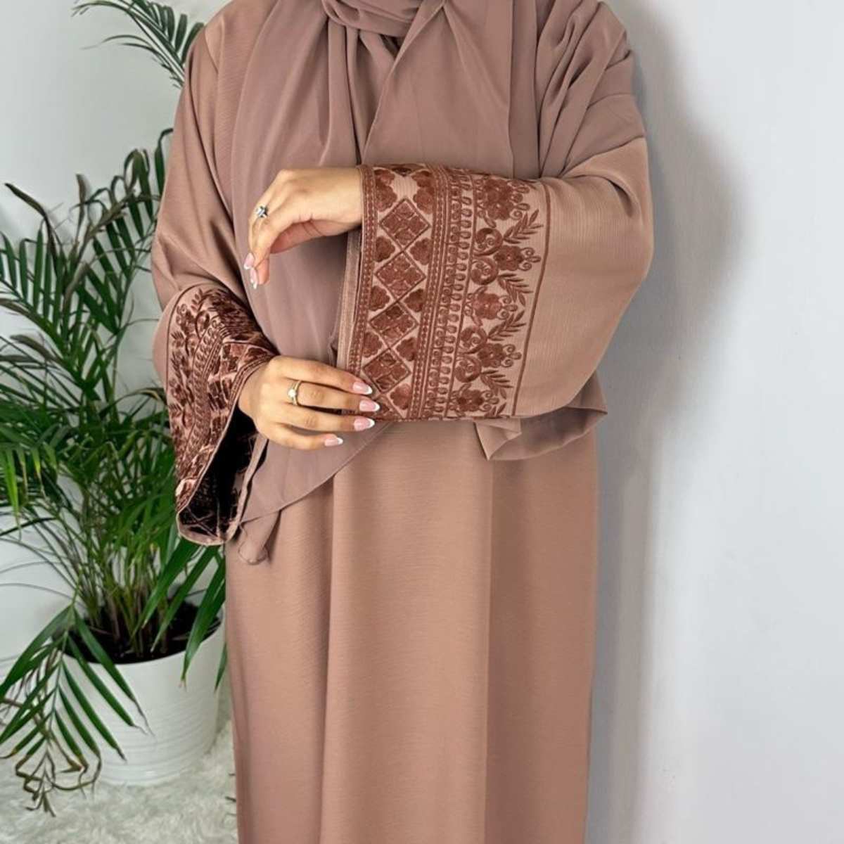 Asma Abaya