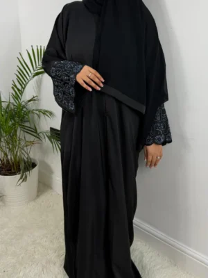 Arwa Abaya