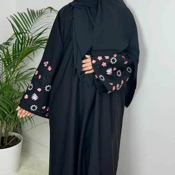Asiya Abaya