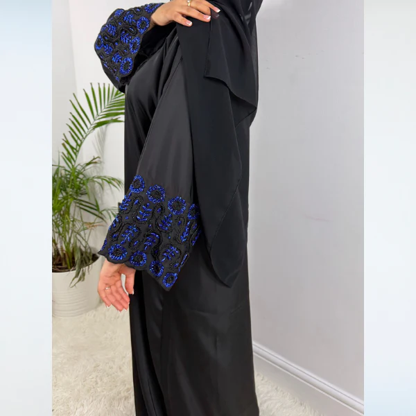 Arwa Abaya