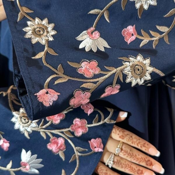 Asiya Abaya