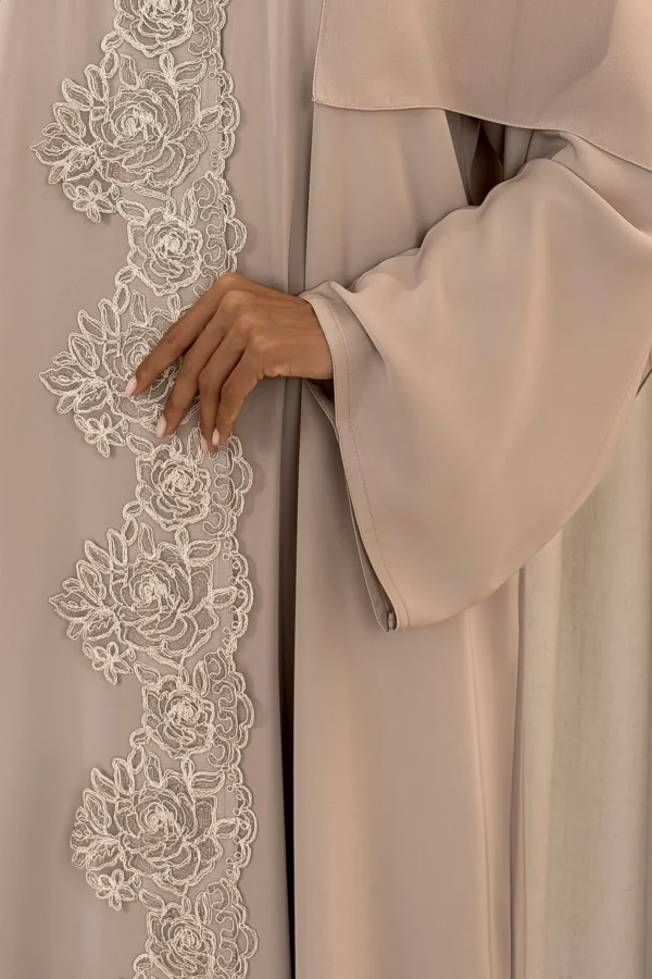 Rawa Lace Abaya