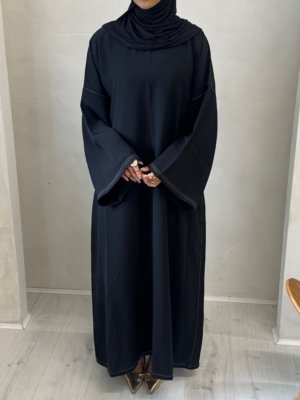 Black Contrast Stitch Closed Abaya