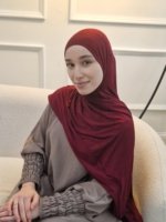 Premium Jersey Hijab – Ultra-Soft, Breathable & Long-Lasting