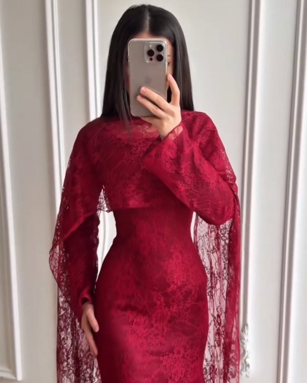 Nocturne Shroud Gown